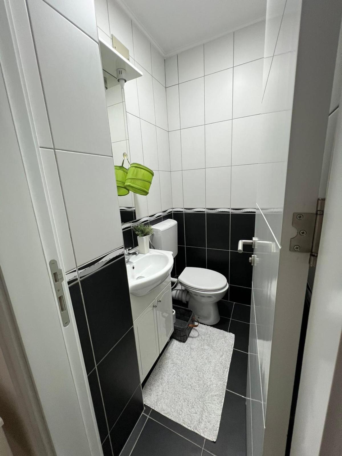 Apartment Luxury 3bedroom Ap In Sarajevo